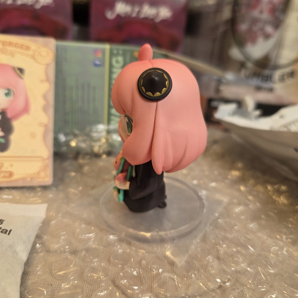 POP MART Spy x Family - Picture 4 of 9